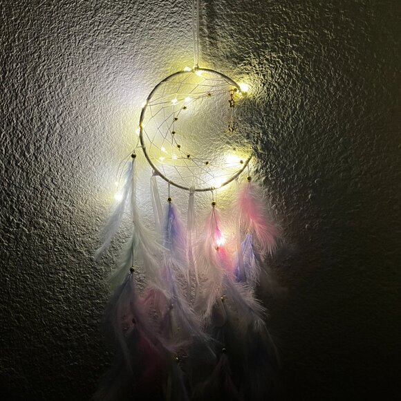 Eco friendly natural hand-crafted light up macrame dreamcatcher moon feathers - Picture 3 of 4